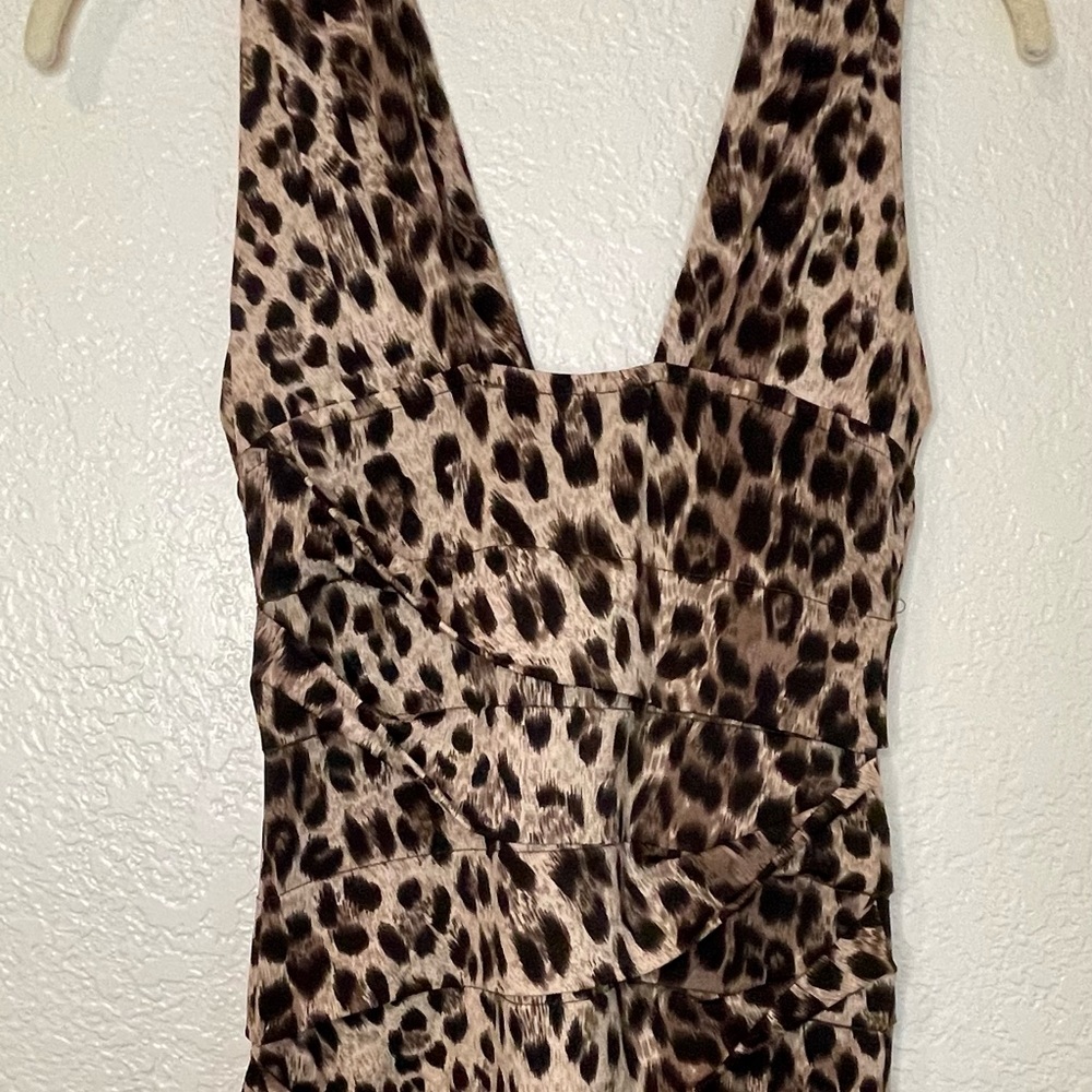 Forever 21 leopard ruffle dress mini size small excellent nwot